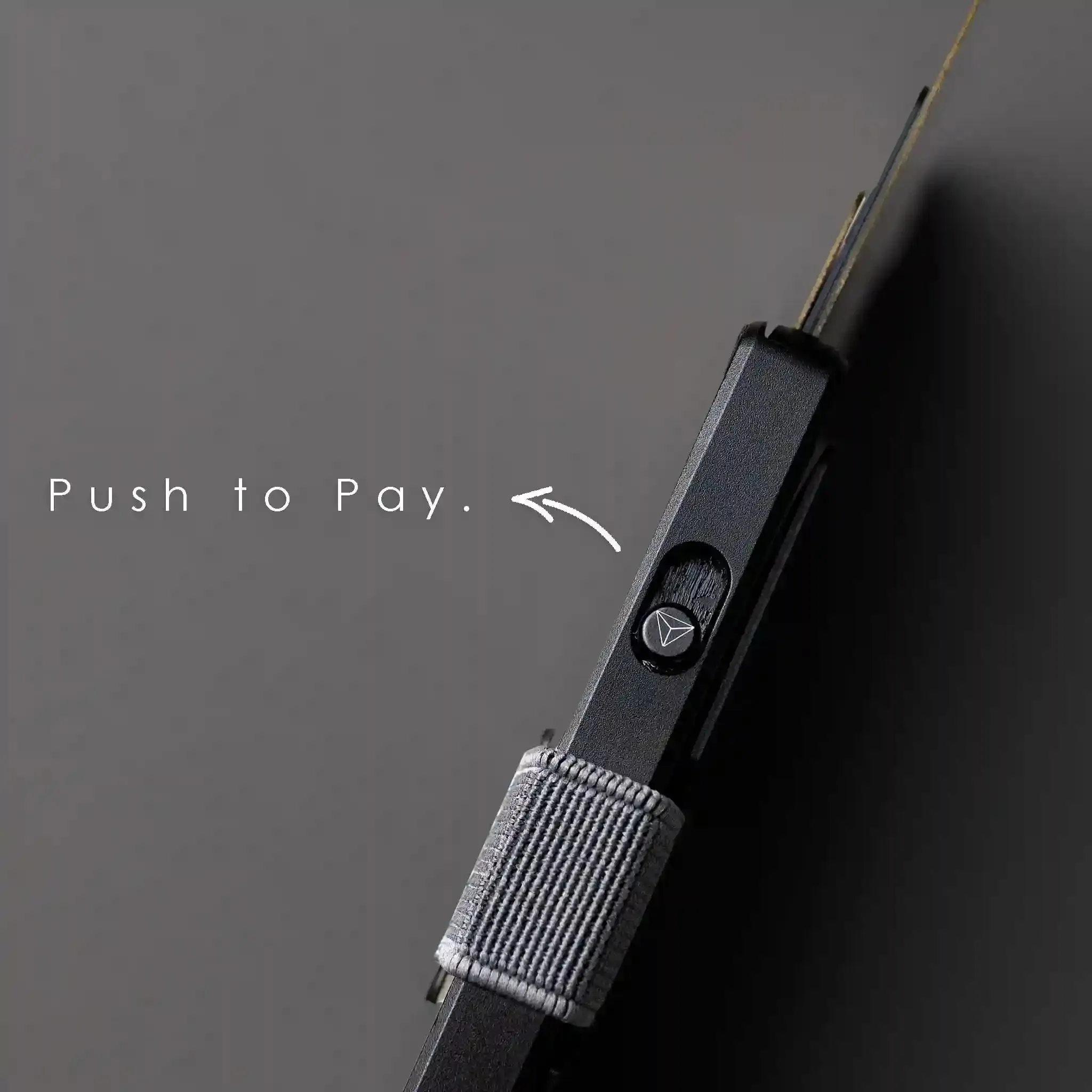 Trigger PRO 2.0 ®: 4K Carbon Stealth