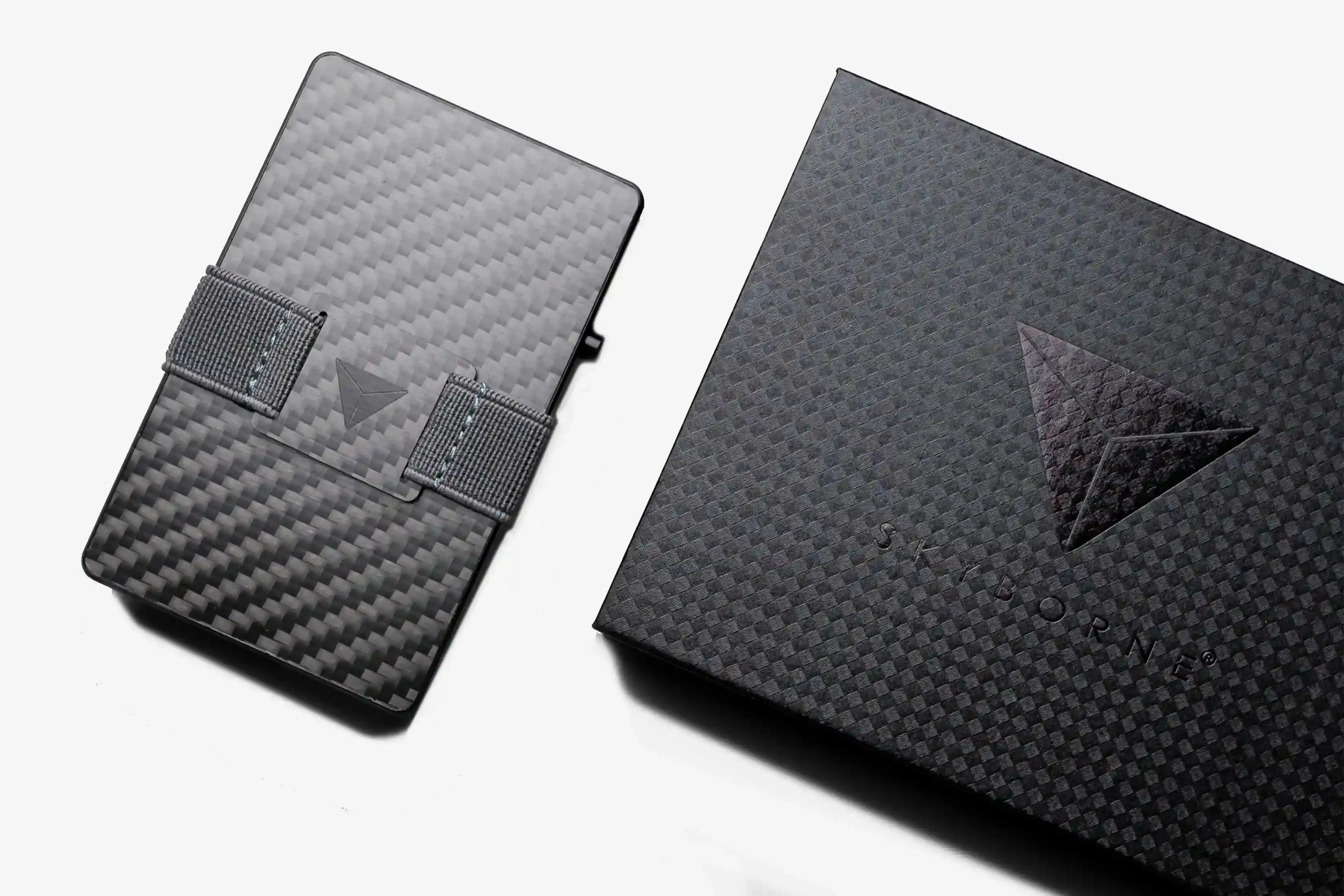 Trigger PRO 2.0 ®: 4K Carbon Stealth